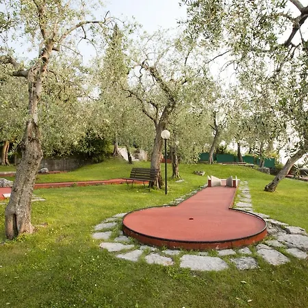 Villaggio Casa E Lago * ברנצונה סול גארדה