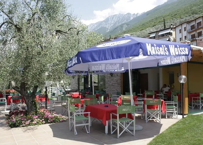 Hotell Villaggio Casa E Lago *