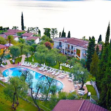 ホテル Villaggio Casa E Lago *